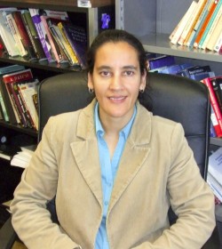 Samina Raja
